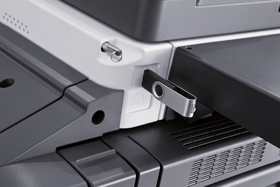 ЦПМ Konica Minolta AccurioPrint C759. USB-порт