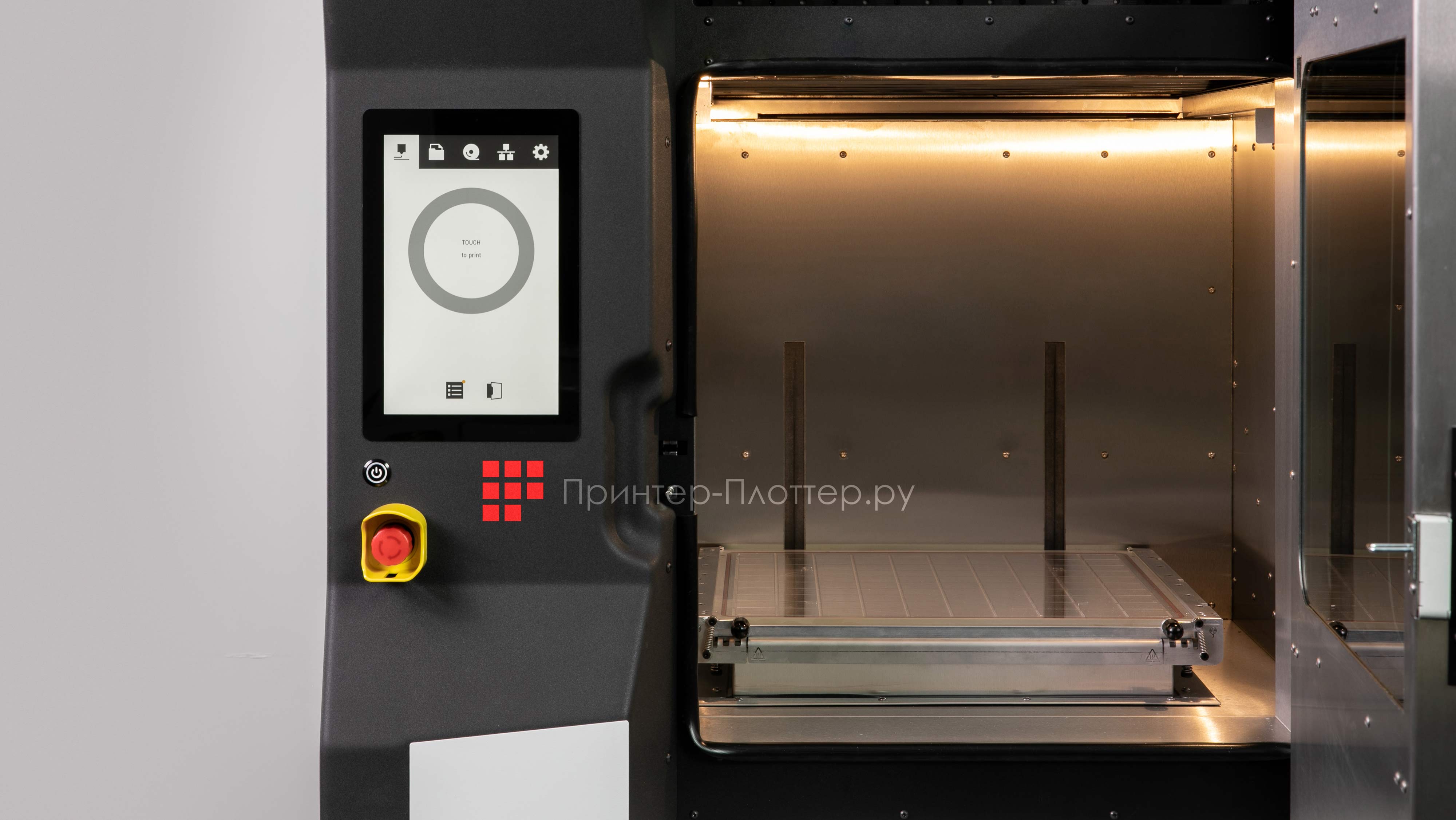 3DGence Industry F421. Большой объем камеры