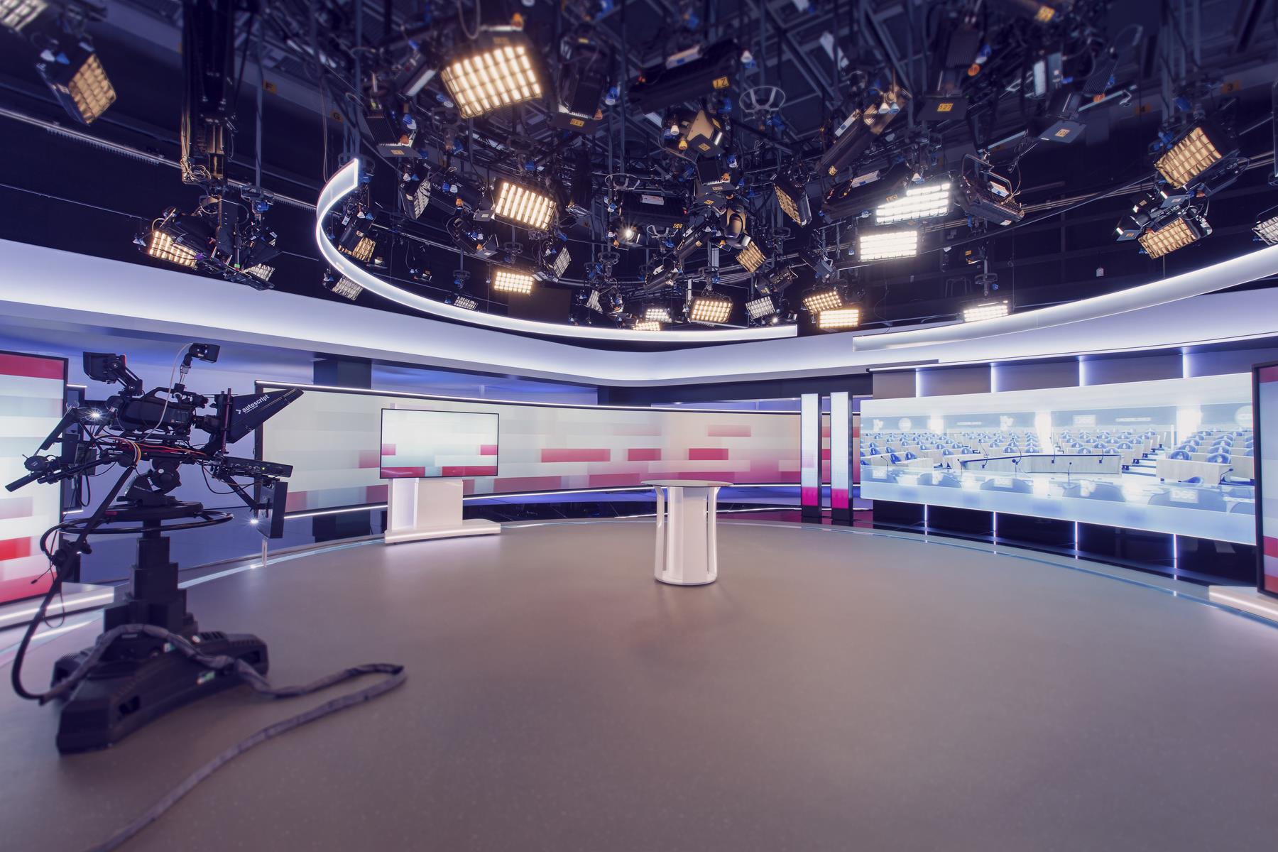 Barco F90-W13. Гибкость установки