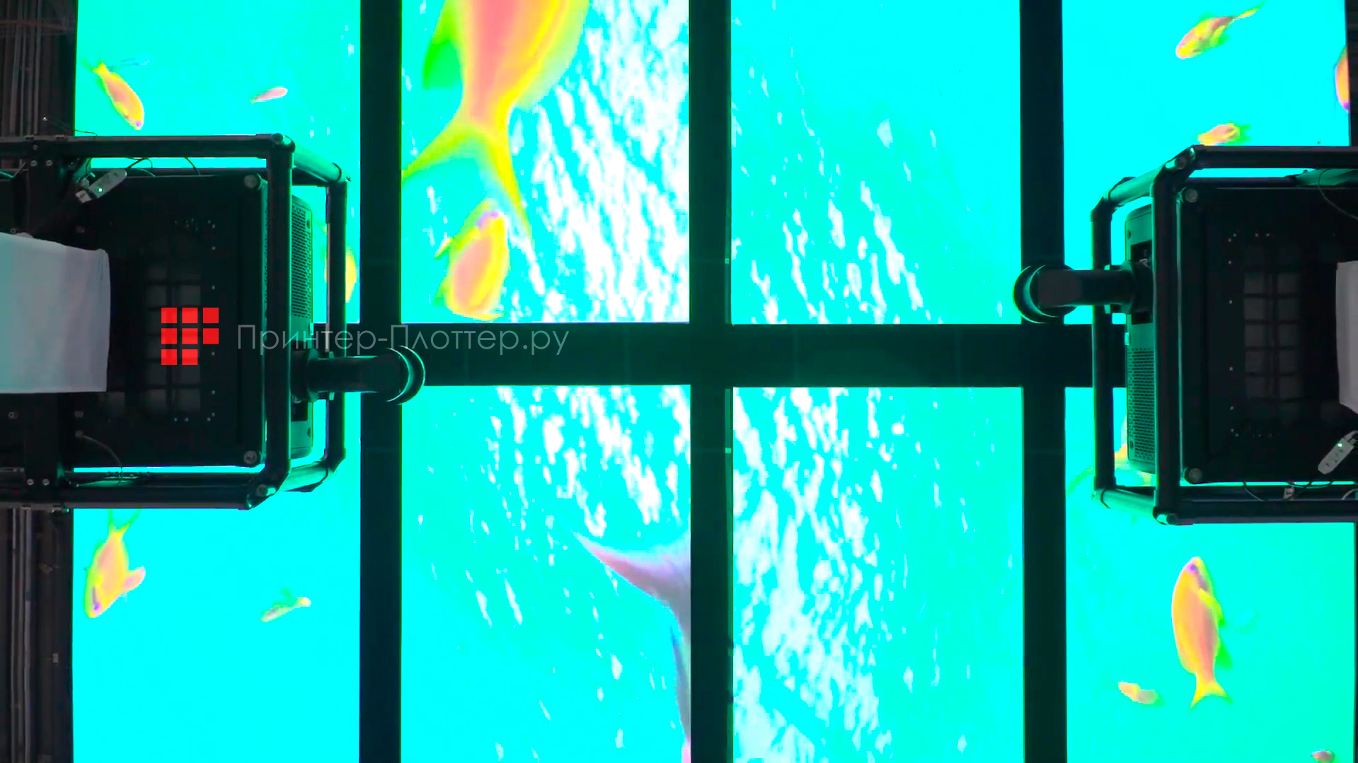 Barco UDX U45 LC. Преимущества