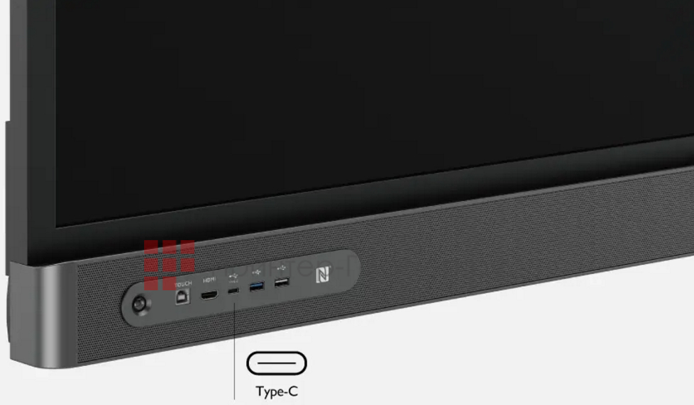 BenQ RP6502. Удобные порты на передней поверхности