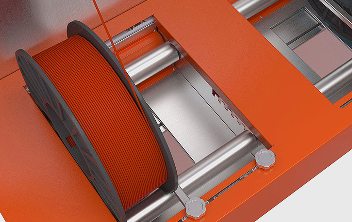 BigRep ONE.3. Удобный держатель катушек