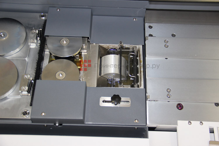 Bulros professional series 160H. Контроль за работой термопереплетчика