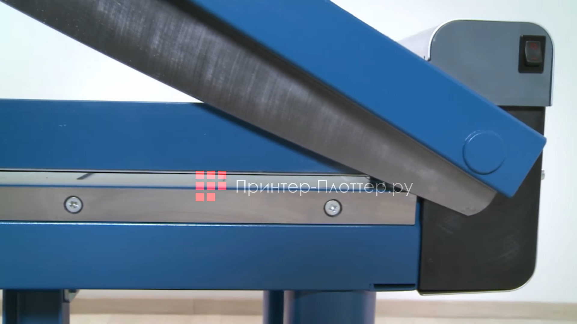 Dahle 585. Привинченный контр-нож