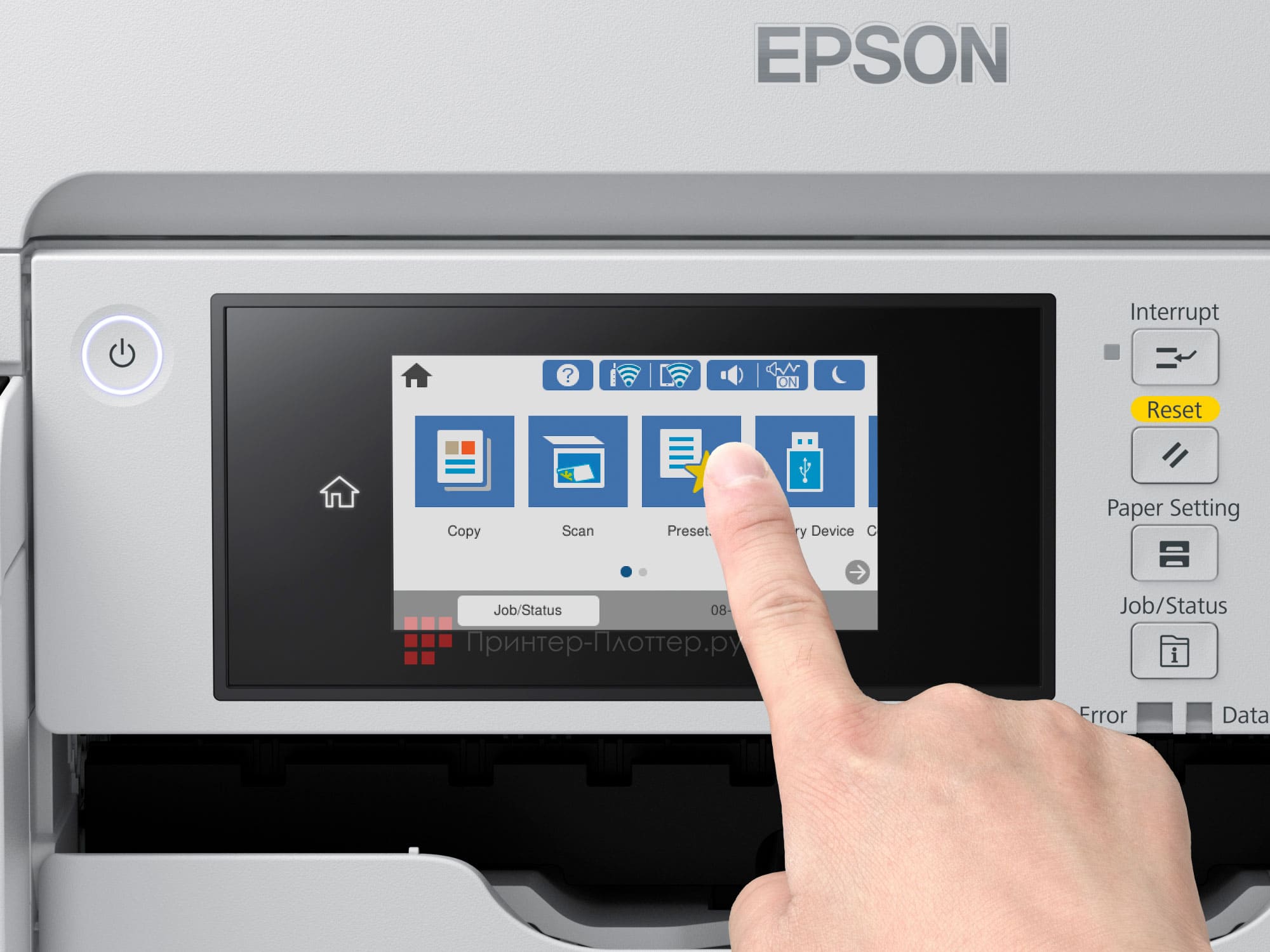 Epson M15180. Удобное управление с сенсорным ЖК-экраном