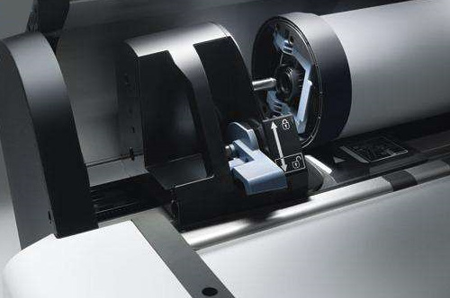 Epson Stylus Pro WT7900. Загрузка бумаги