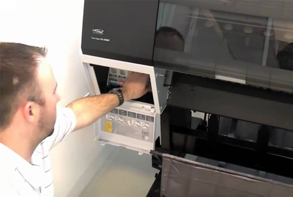 Epson Stylus Pro WT7900. Замена картриджа