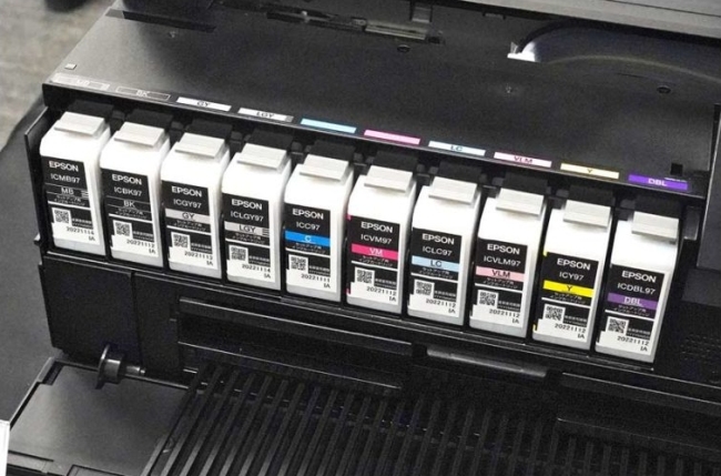 Epson SureColor SC-P700. Уникальная особенность принтера