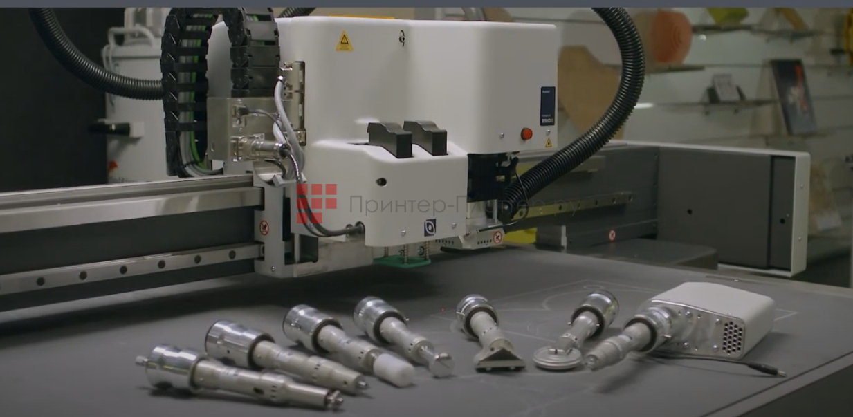 Esko Kongsberg X Edge 48. Специальные инструменты