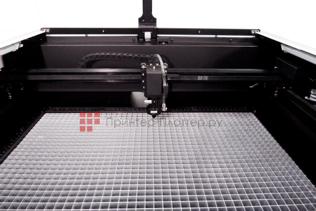 GCC LaserPro E200. Высокая пропускная способность