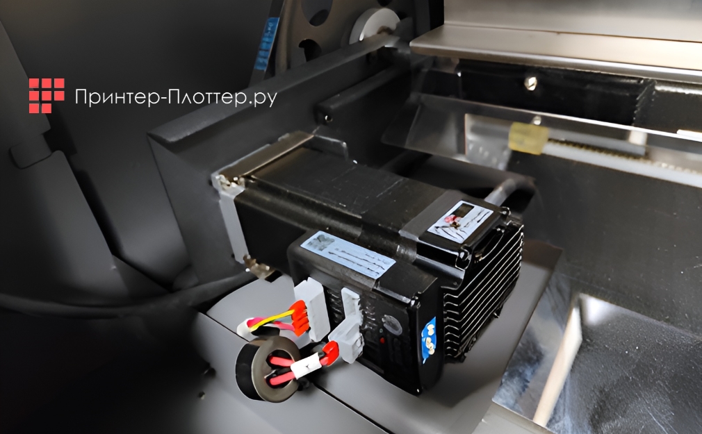 GongZheng ThunderJet GS3208T. Серводвинатели