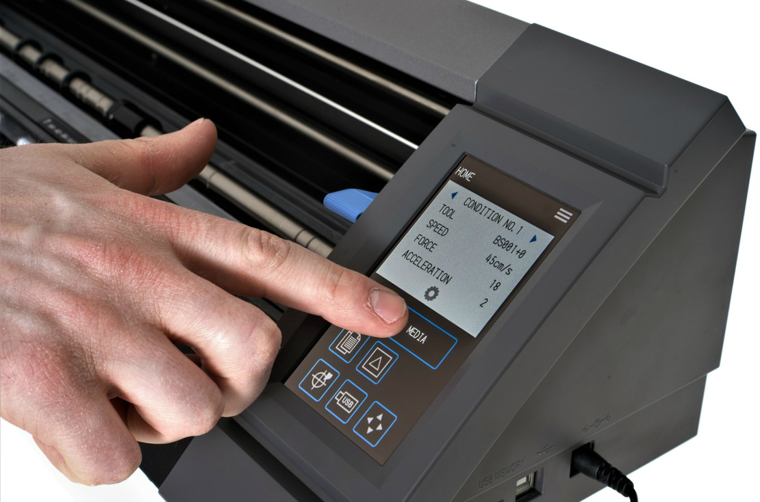 Graphtec CE Lite-50. Панель управления