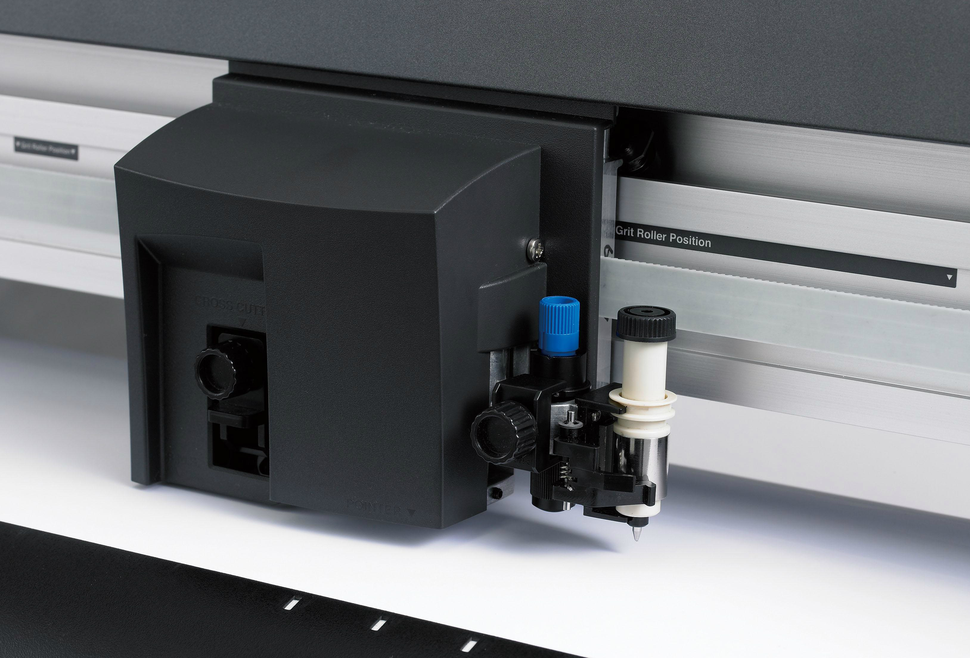 Graphtec FC8600-75. Использование двух инструментов одновременно