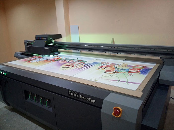 Планшетные УФ-принтеры HandTop. Ассортимент материалов и применение