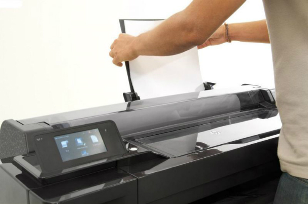 HP Designjet T120 ePrinter 914 мм. Простая широкоформатная печать