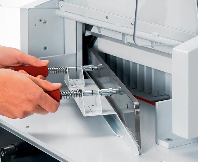 Ideal 6655. Смена ножа Ideal 6655. Смена ножа