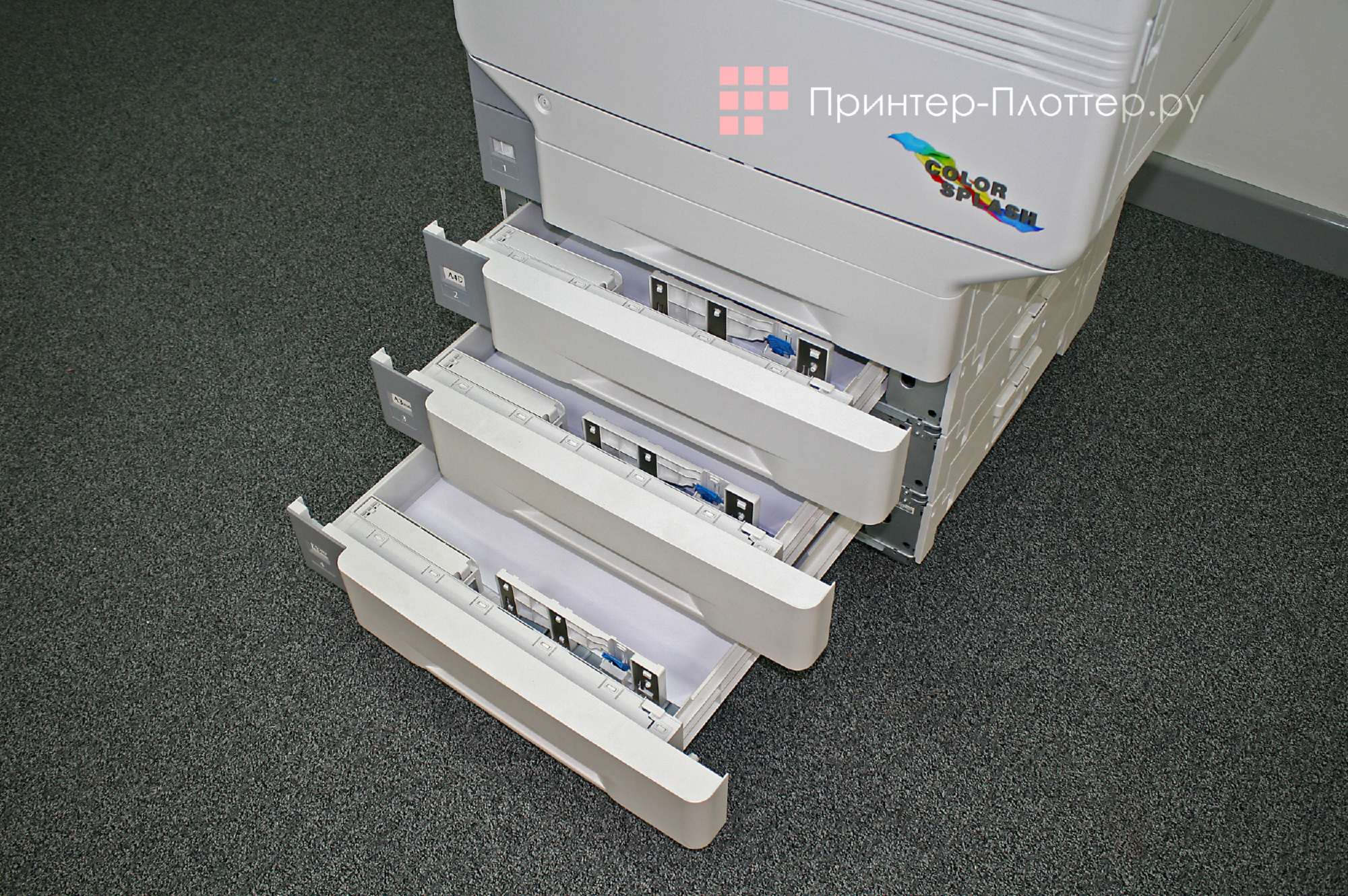 INTEC 3-Tray High Capacity Feeder. На выгодных условиях