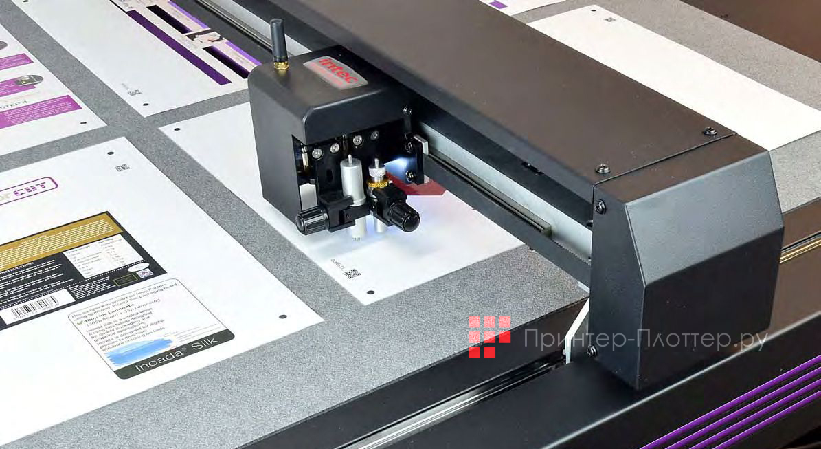 INTEC ColorCut FB1150. Вакуумный прижим