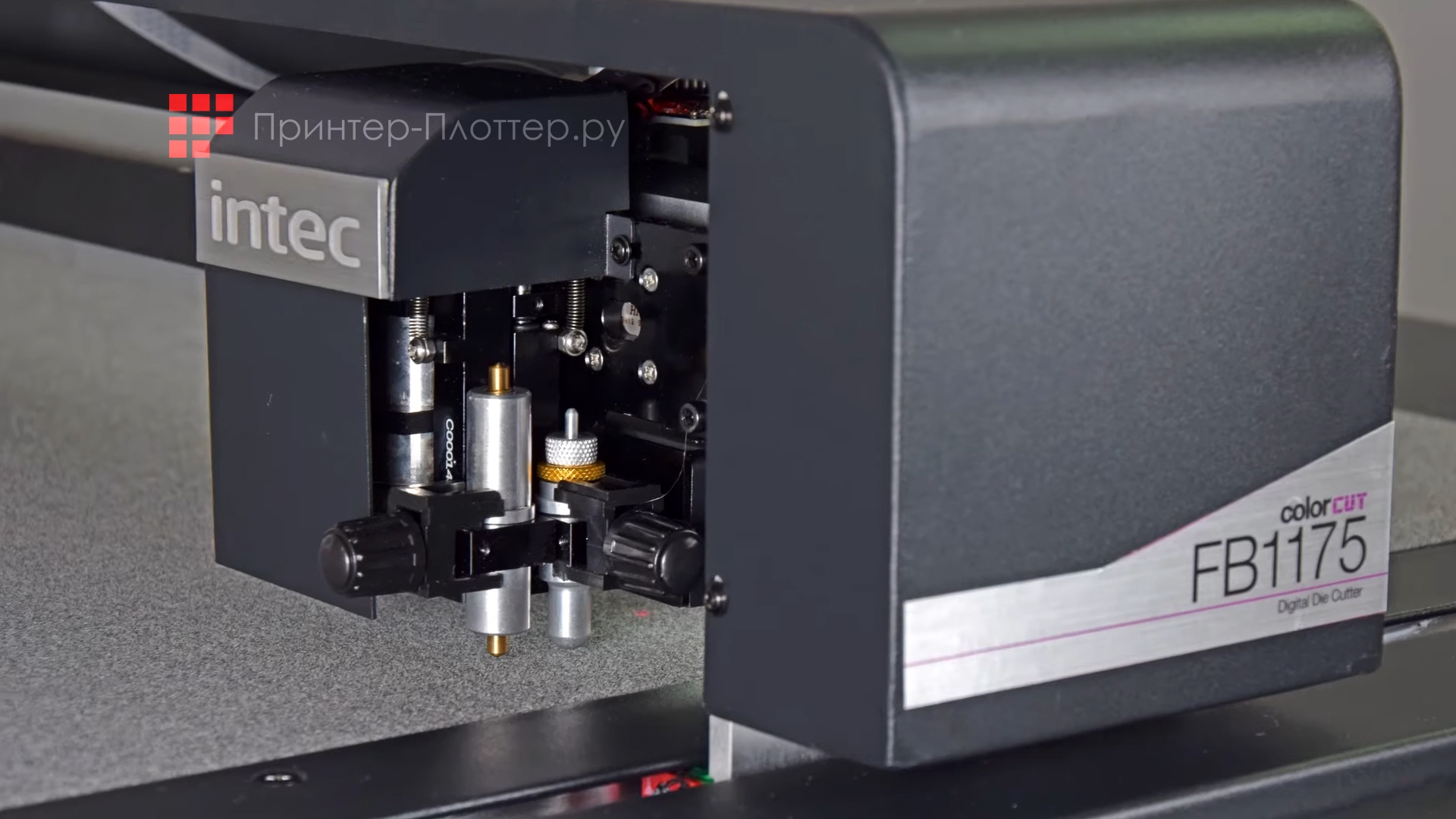 INTEC ColorCut FB1175. Режущая головка с двумя инструментами