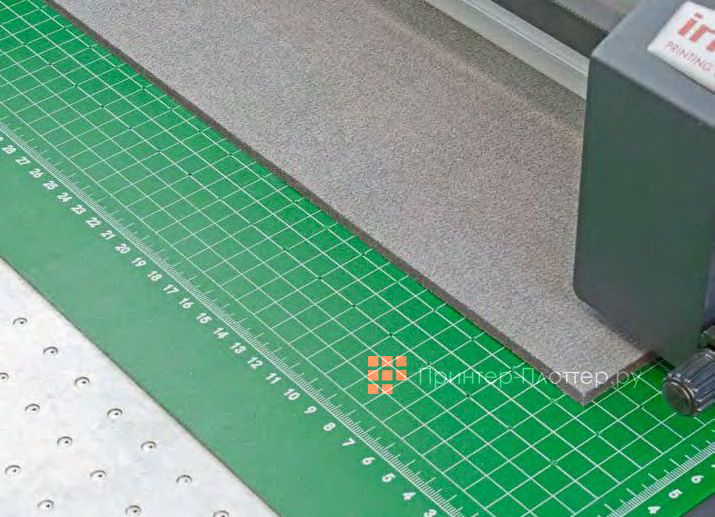 INTEC ColorCut FB750. Вакуумный прижим