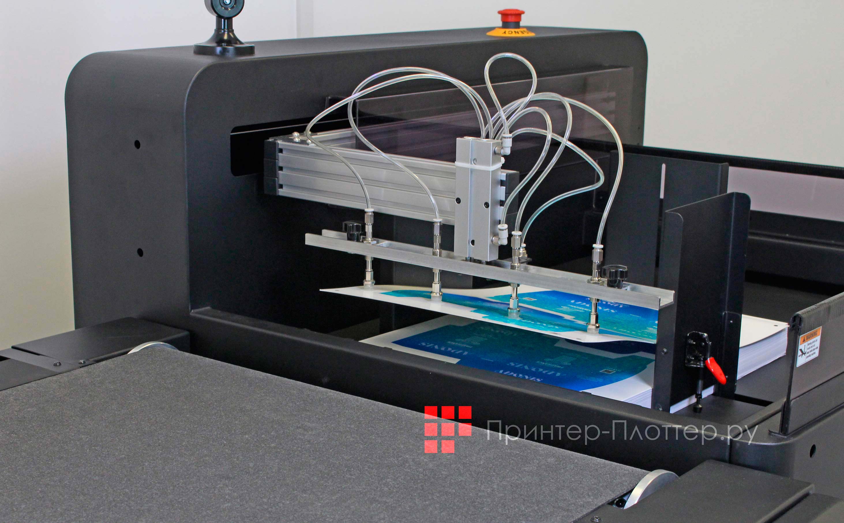 Intec ColorCut FB9000PRO. Автоматическая подача