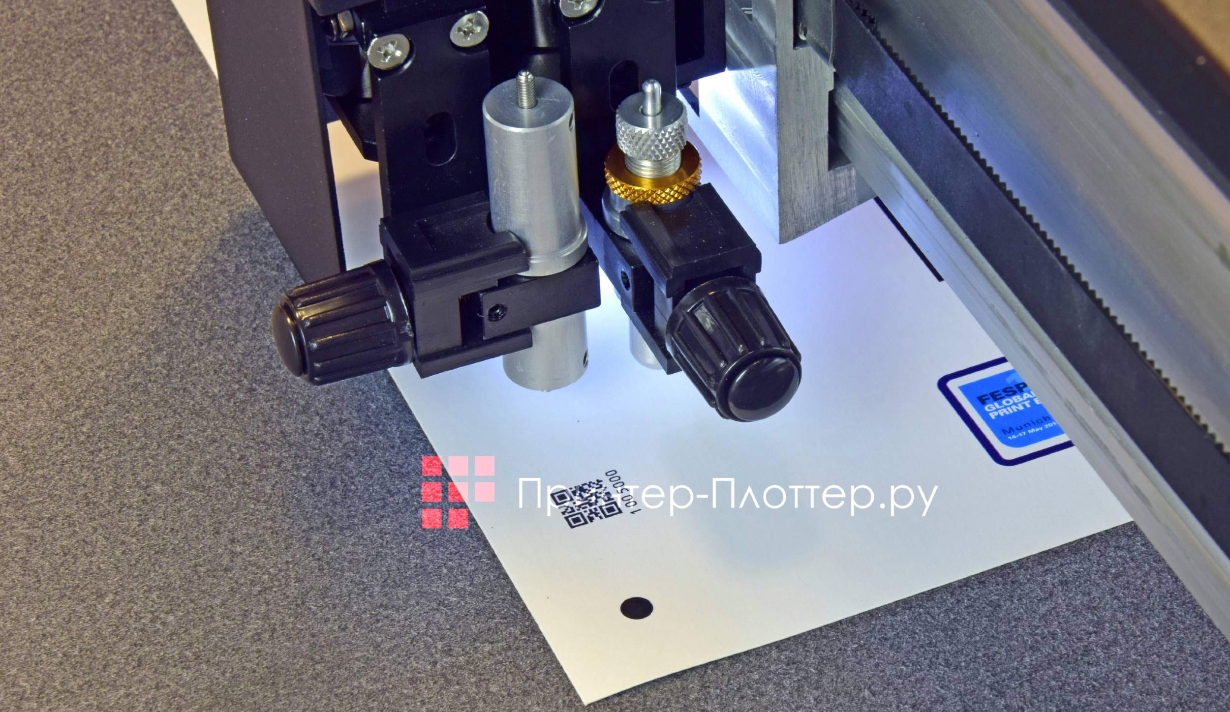 Intec ColorCut FB9000PRO. Считывание регистрационной метки