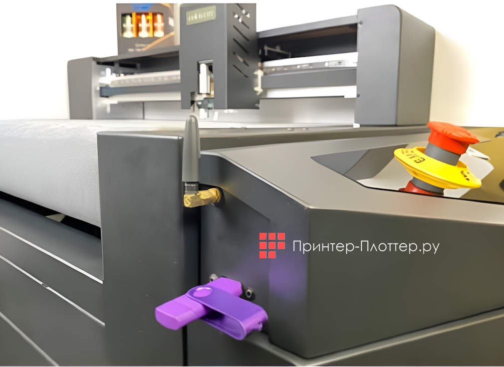 Intec ColorCut FB9500 Pro-T. Высокопроизводительная и сверхнадежная подача