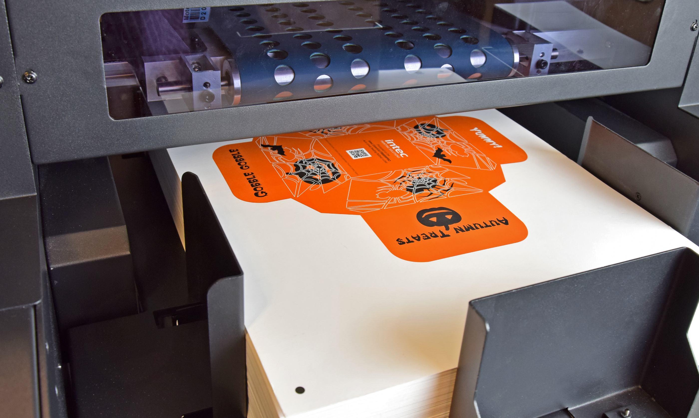 Intec ColorCut SC6500. Точная подача