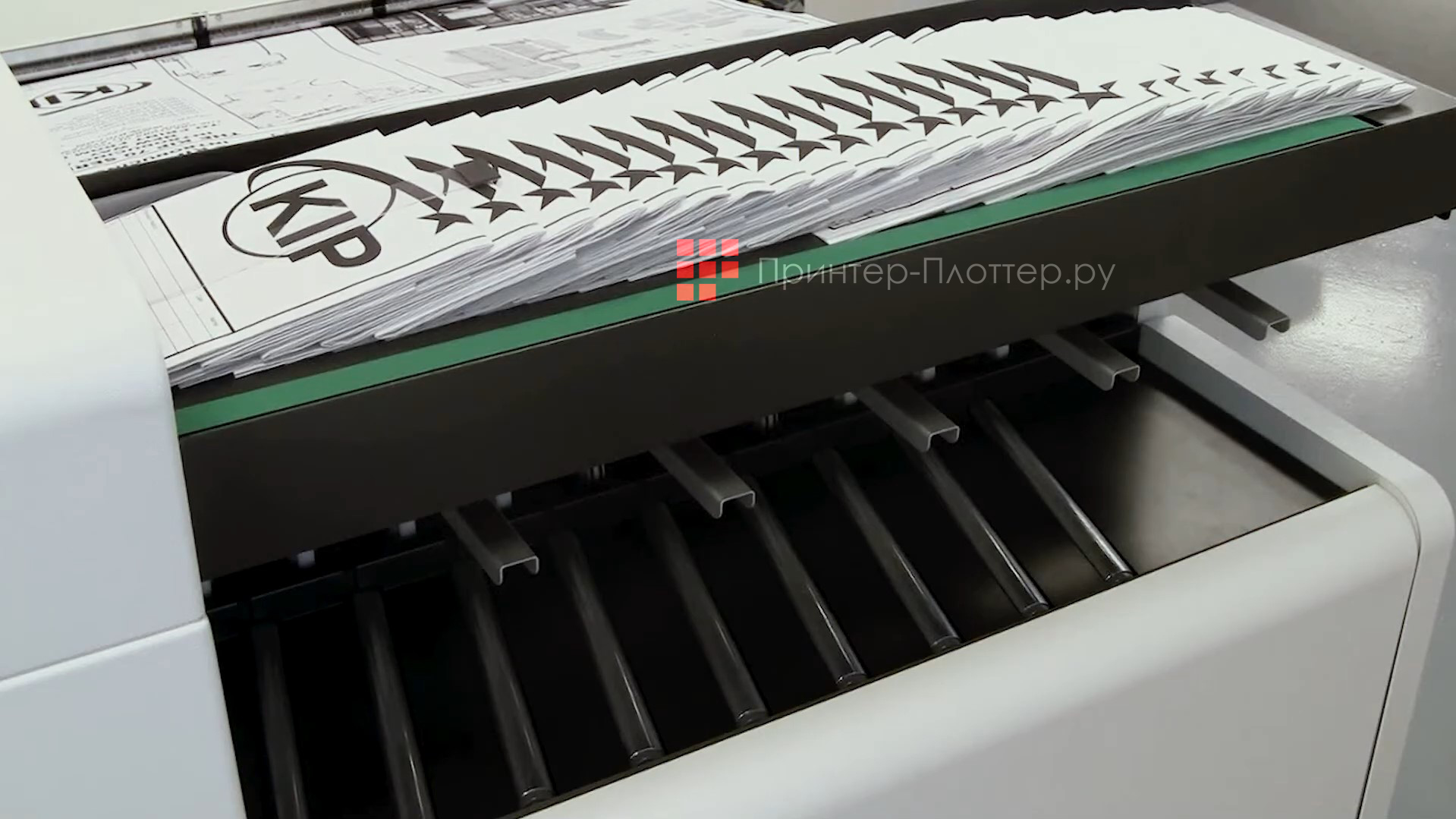 KIP KIPFold 2800. Производительное поперечное сложение с укладкой