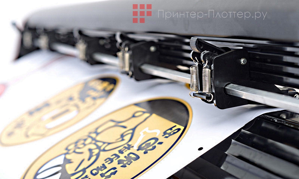 MasterCutter D48 со стендом. Возможность работы с любыми материалами