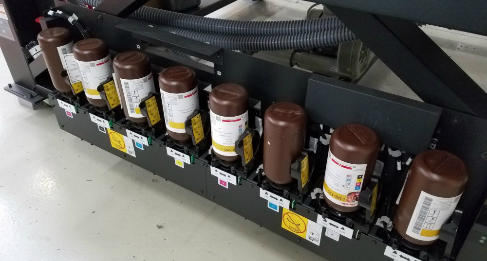 Mimaki JFX200-2513. Система подачи чернил