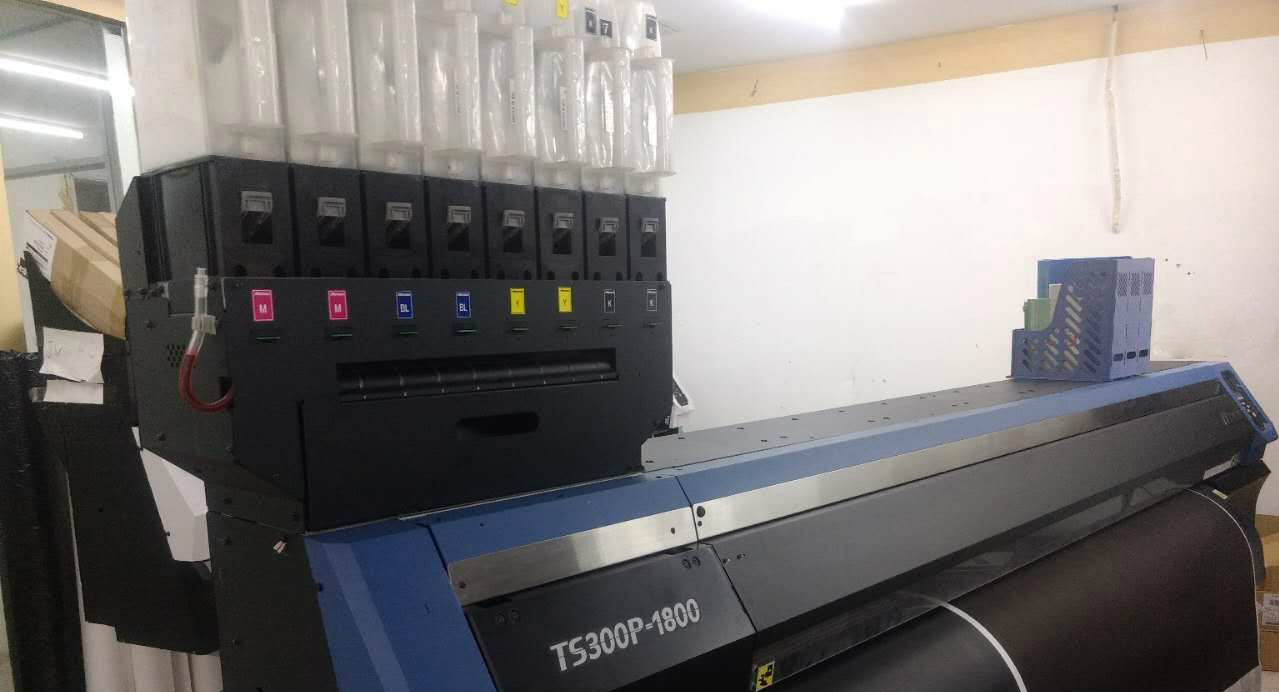 Mimaki TS300P-1800. Система непрерывной подачи чернил