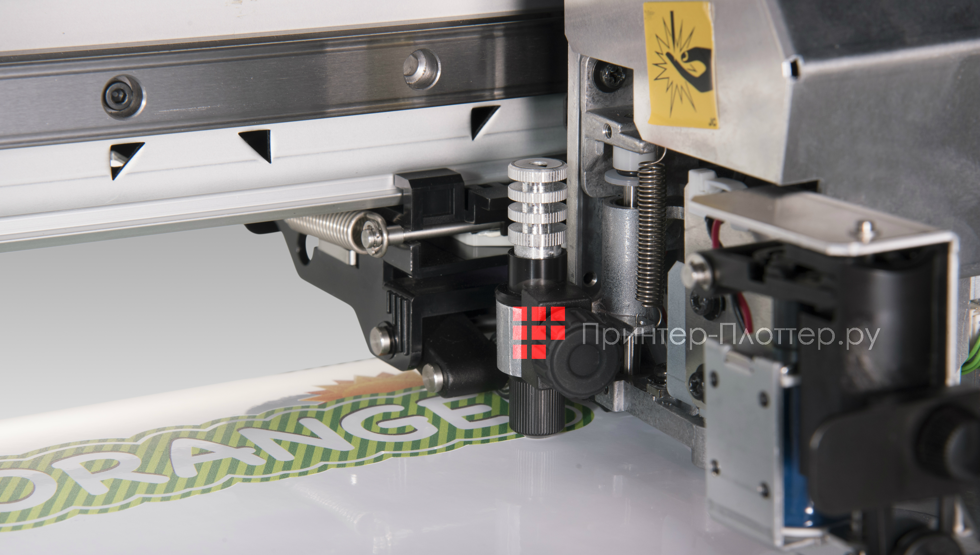 Mimaki UCJV300-130. Резка по контуру