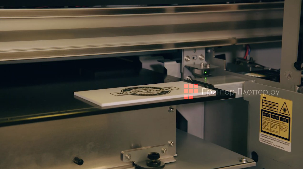 Mutoh XpertJet 461UF. Точечное нанесение