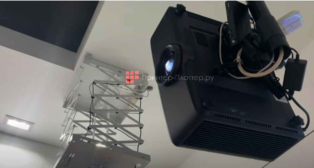 Optoma ZU720T. Оптический сдвиг Full lens shift