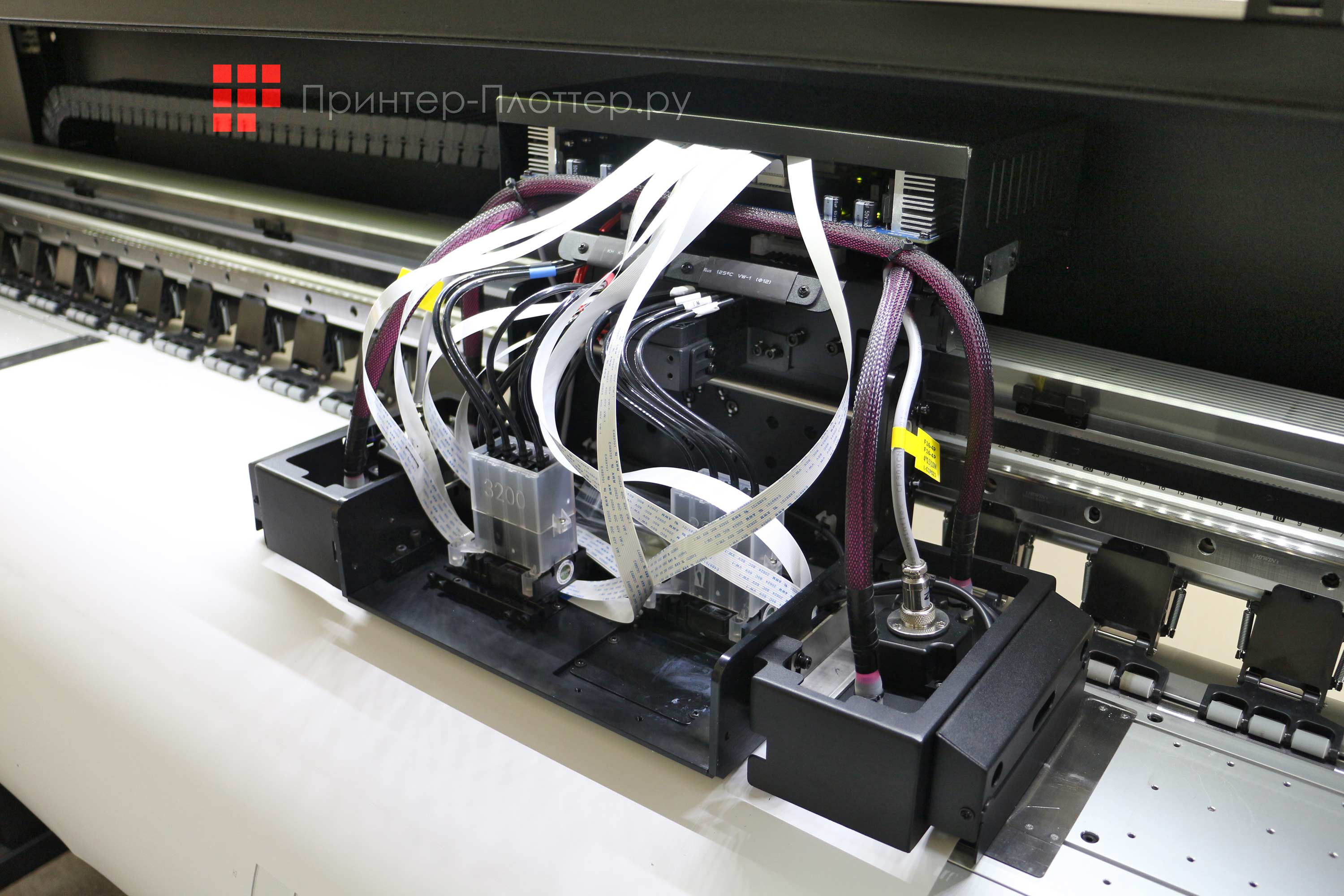 OSNUO OSN-1701 UV. Конструкция каретки