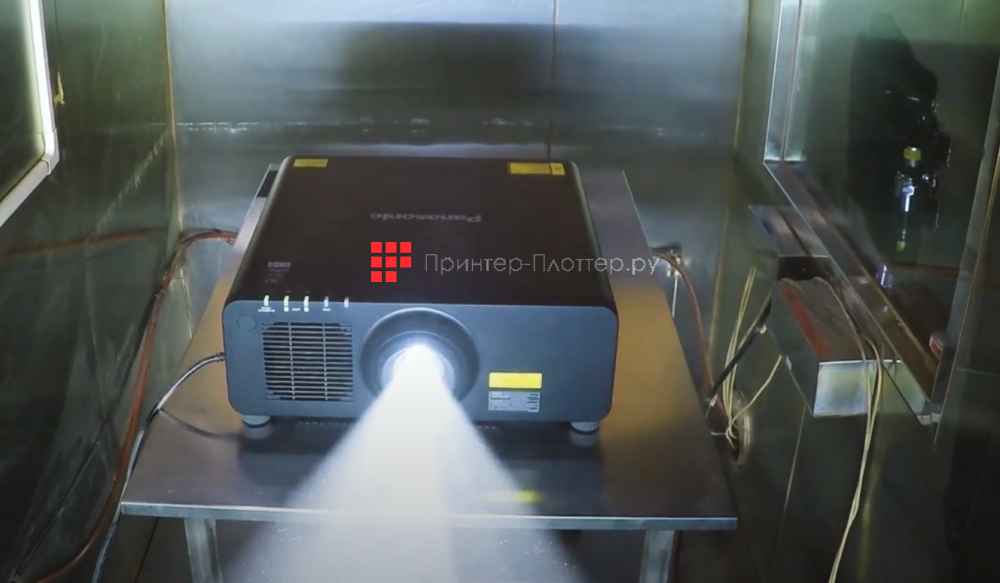 Panasonic PT-RZ890B. Быстрый запуск и быстрое отключение