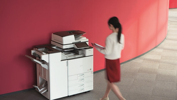 Ricoh MP C3004exSP. Мгновенная готовность