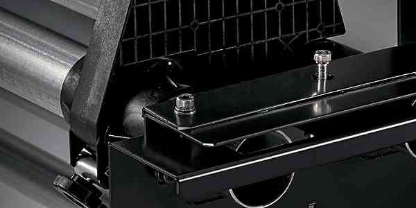 Roland Texart RT-640. Стабильная подача материала