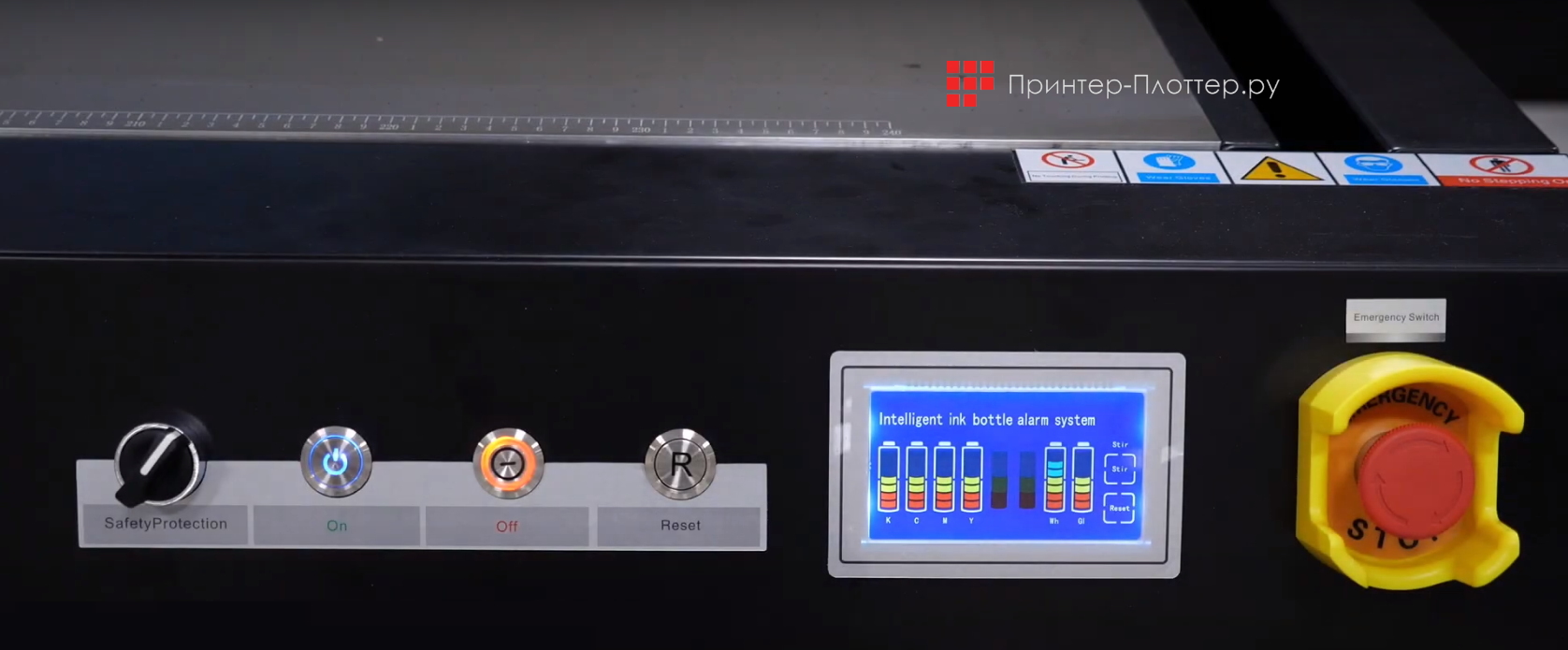 Roland VersaOBJECT EU-1000MF. Передняя панель