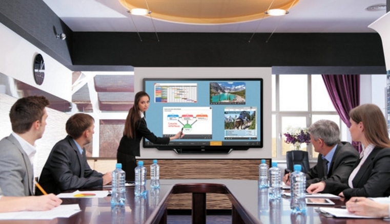 Sharp PN-70TH5. Инновационные технологии