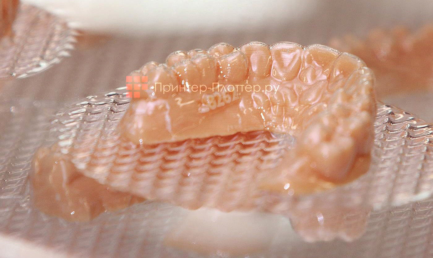 Stratasys J700 Dental. Оптимизирован для производства прозрачных выравнивателей