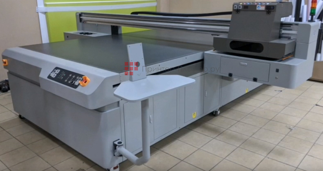 UVIP 3020. Система активной нейтрализации статического заряда на материале