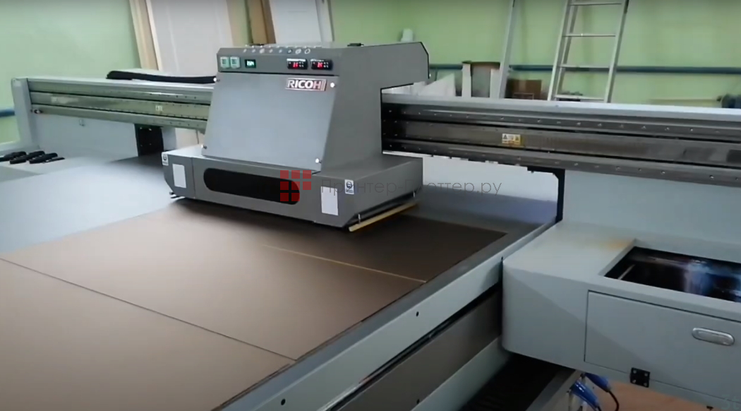 UVIP 3020. Система предотвращения столкновения с материалом блока печатающих голов