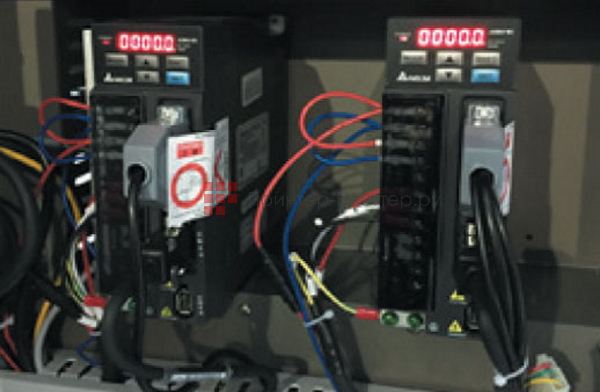 UVIP 5300. Сервопривода Delta