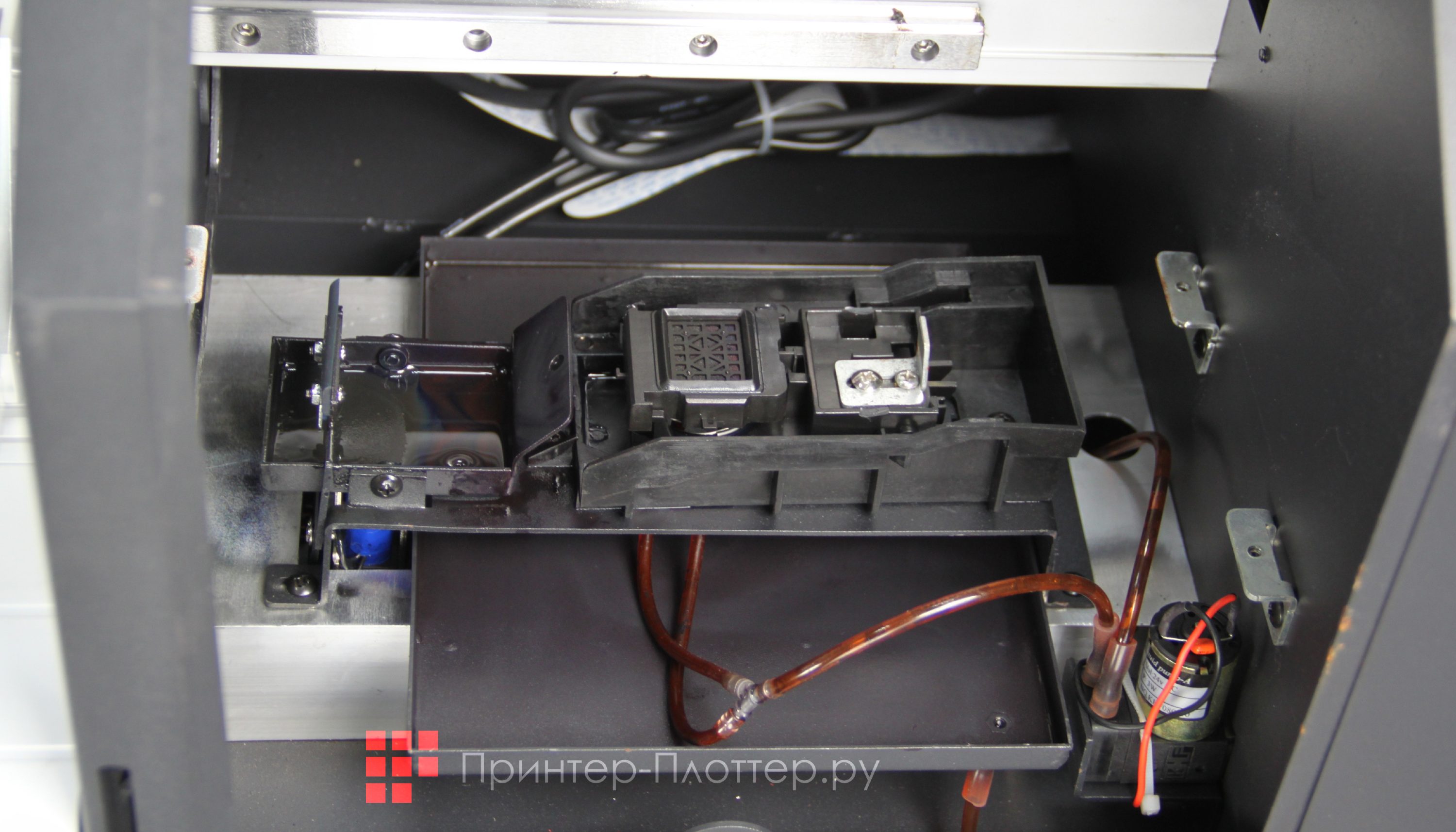 Volk 1601 (XP600). Доступ к узлу капа парковки