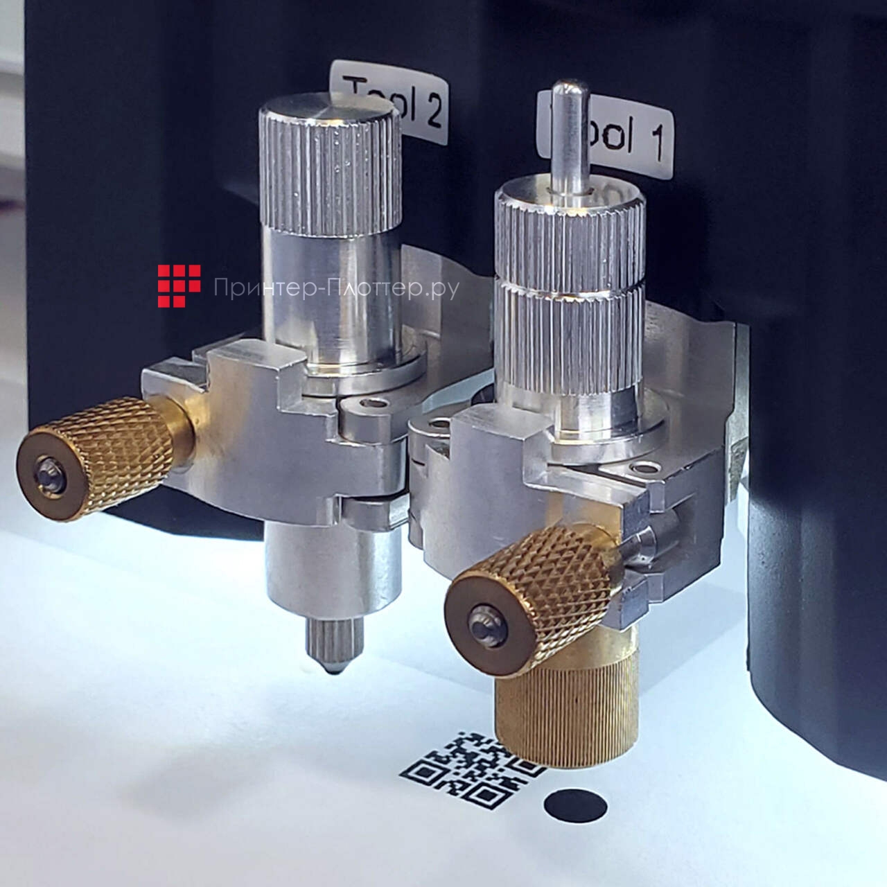 Vulcan FC-800VC. Сдвоенная инструментальная головка