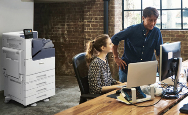 Xerox VersaLink C7000DN. Пользовательский интерфейс