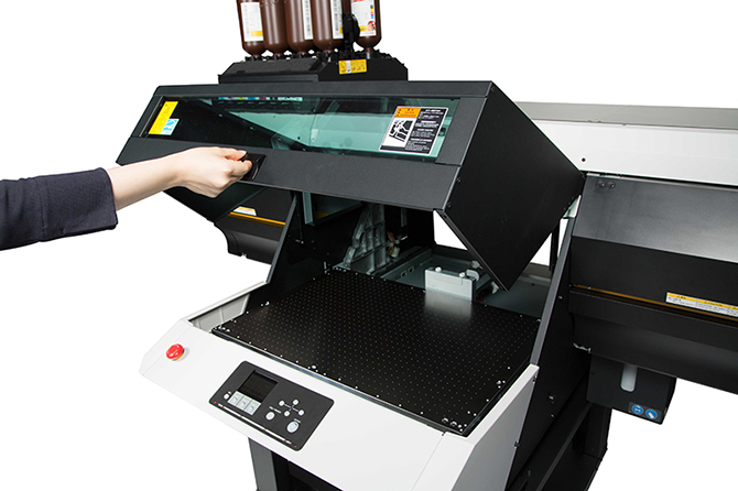 Mimaki UJF-3042 MkII, Mimaki UJF-6042 MkII. Печать на предметах высотой до 153 мм