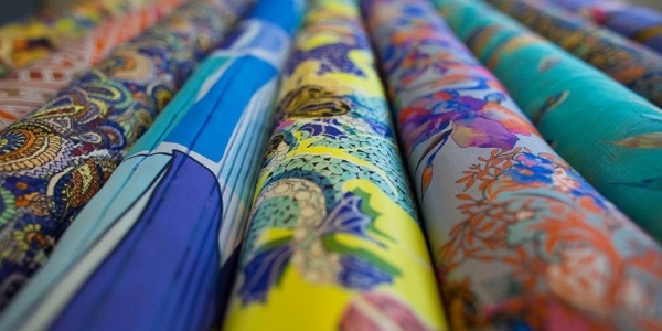 Epson SureColor SC-F2100. Новый праймер для изделий из полиэстера